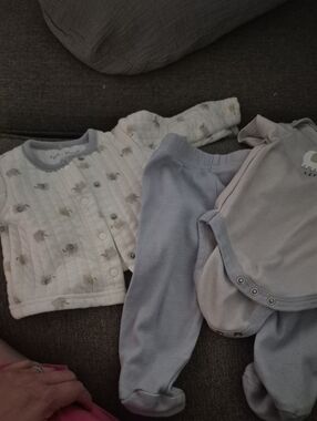 Soft Pastel Baby Matching Set - Light Blue & Cream